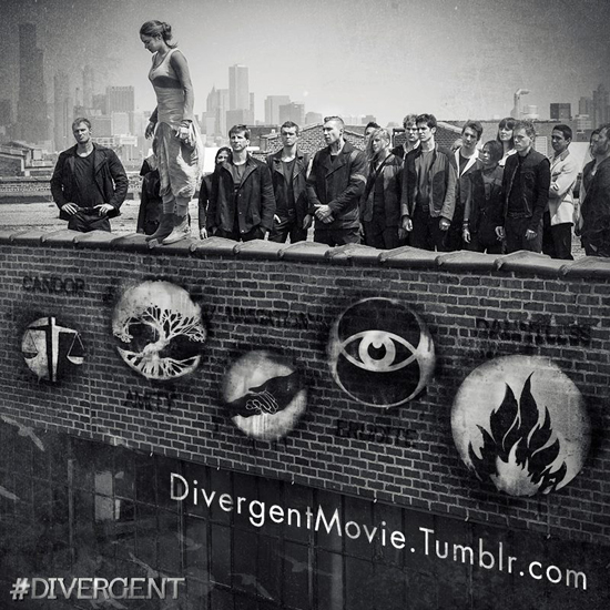 Divergent  (คนแยกโลก) 